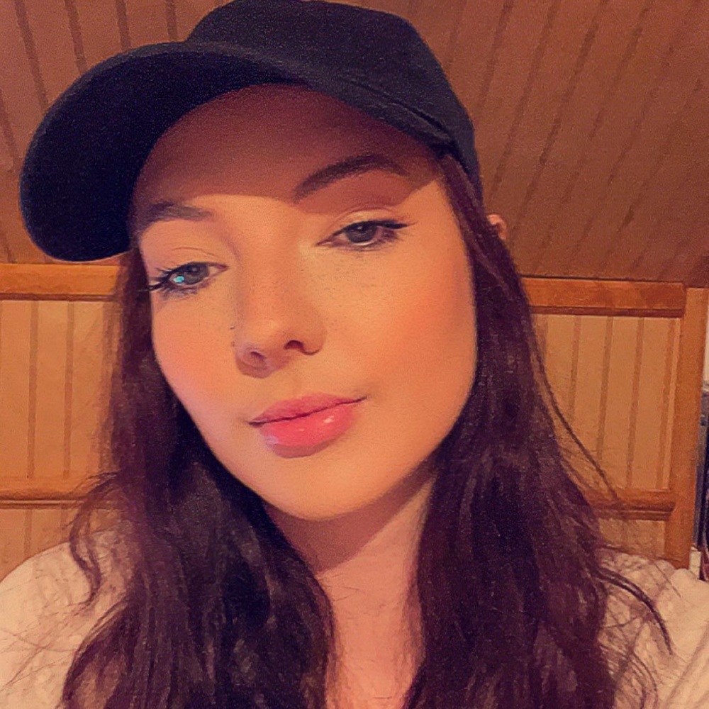 Meet your Posher, Jaida